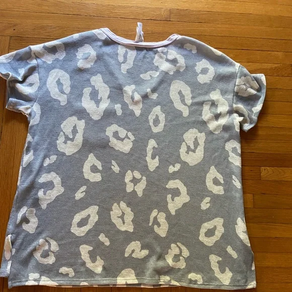 NWOT honeyme oversized shirt - Picture 4 of 4